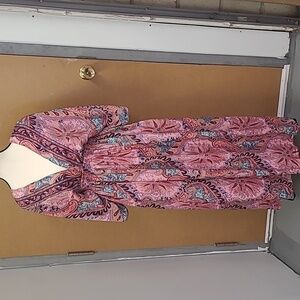 Paani Size S Pink Paisley Printed Satin Flowy V- Neck Maxi Dress